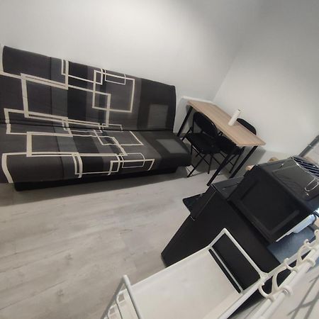 Limay Petit F2 Meuble Independant 아파트 외부 사진